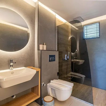 Luxurylifevillas 5-6 Вилла *